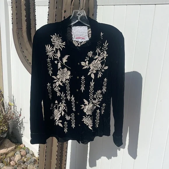 JOHNNY WAS Western Velvet Top - Picture 2 of 16